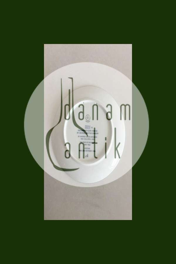 Royal Copenhagen Spejder Platte 1982 / 1983