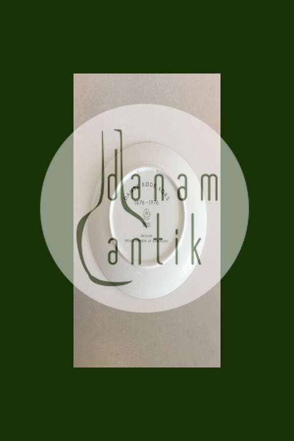 Royal Copenhagen Mindeplatte for 100 året for Dansk Røde Kors 1876 - 1976