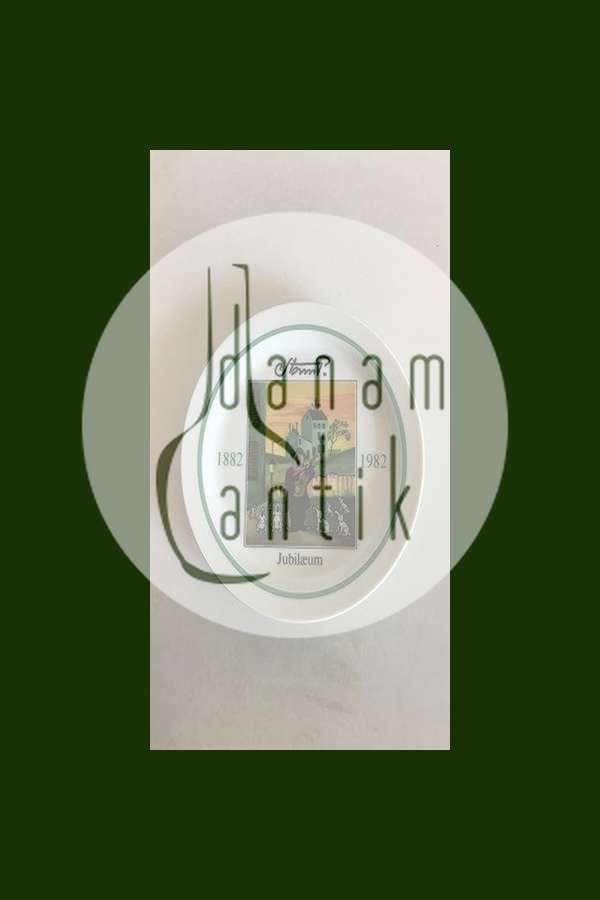 Royal Copenhagen Storm P Jubilæums Platte no. 6