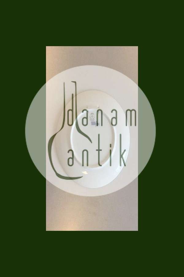 Royal Copenhagen Juleplatte fra 1933 med Tysk indskription "Weihnachten"