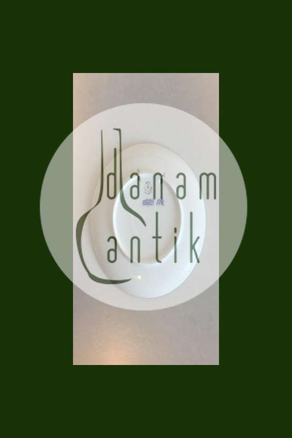 Royal Copenhagen Juleplatte fra 1927 med Engelsk indskription "Christmas"