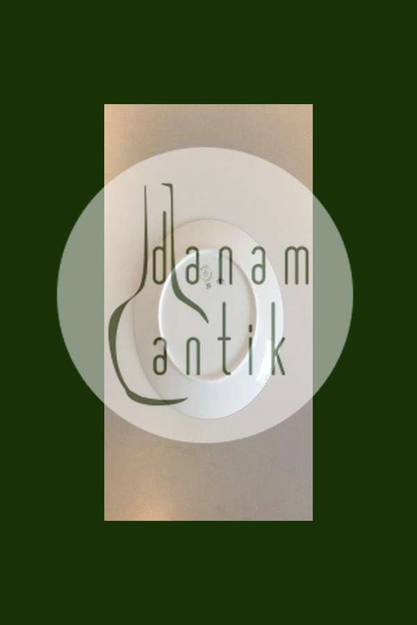 Royal Copenhagen Juleplatte fra 1911 med Tysk indskription "Weihnachten"