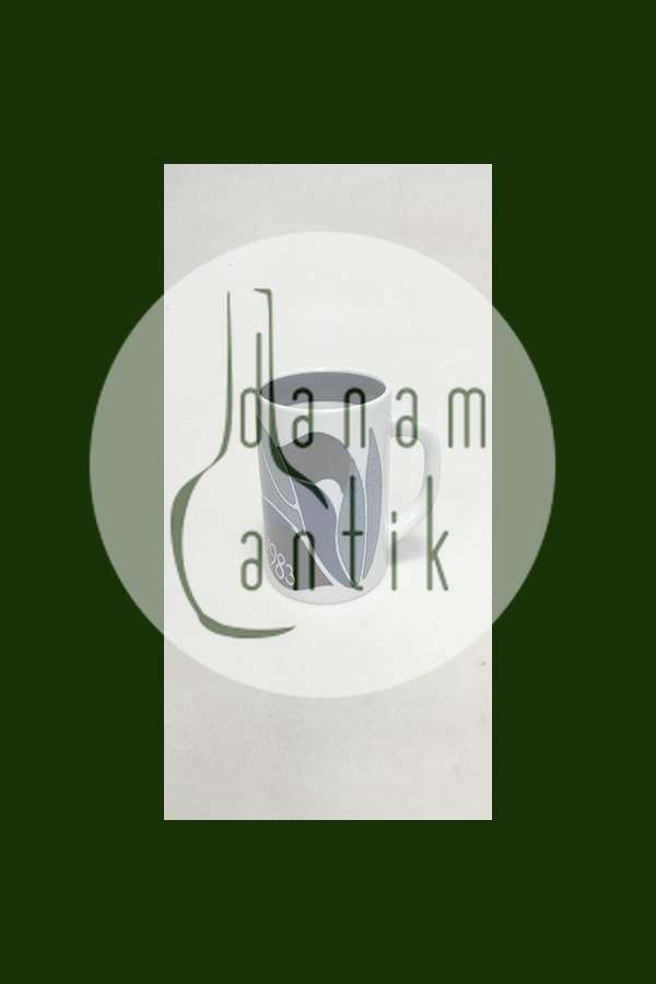 Royal Copenhagen Lille Årskrus 1983