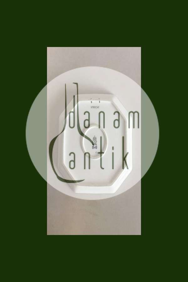 Bing og Grøndahl Alfabet Platte Utrecht. Designet i 1933-1934 af Ove Larsen