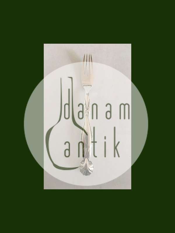 Georg Jensen "Ornamental" Sterling Fiskegaffel No. 55