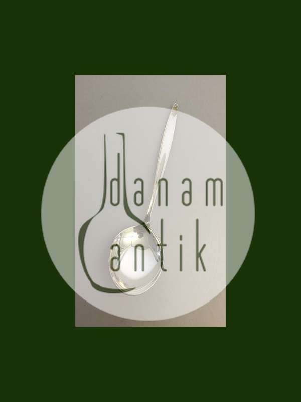 Georg Jensen Sterling Sølv Cypres Medium Serveringsske No 113