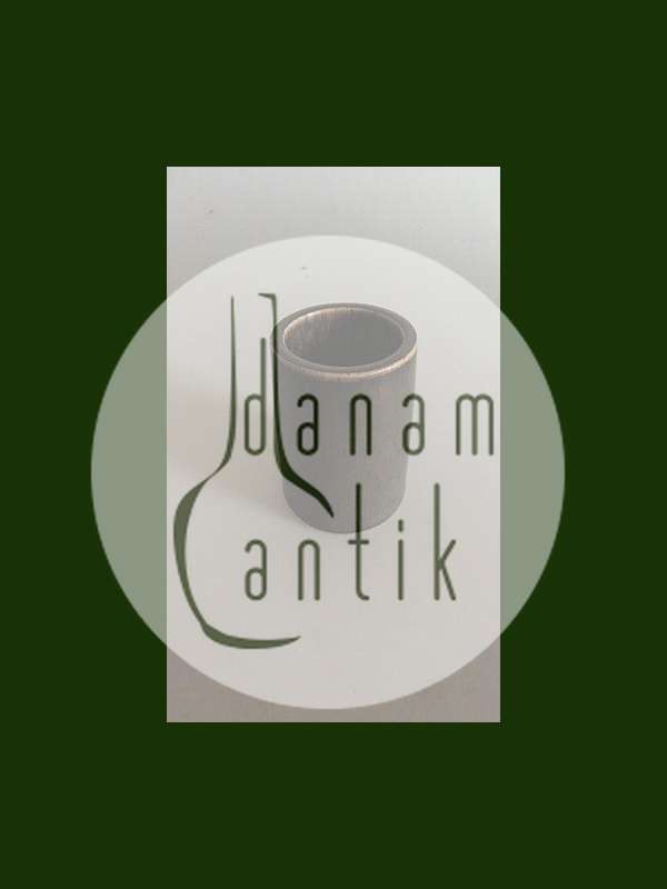 Saxbo Vase af Eva Stær-Nielsen No 8