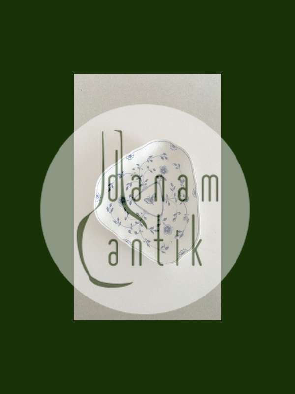 Bing og Grøndahl Sommerfugl Trekantet Fad No. 40