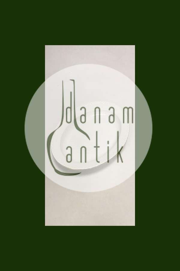 Royal Copenhagen Tradition Hvid Halvblonde m. Guld Ovalt servingsfad No 532