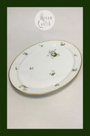 Royal Copenhagen Bellis og Følfod Stort ovalt fad No 9010
