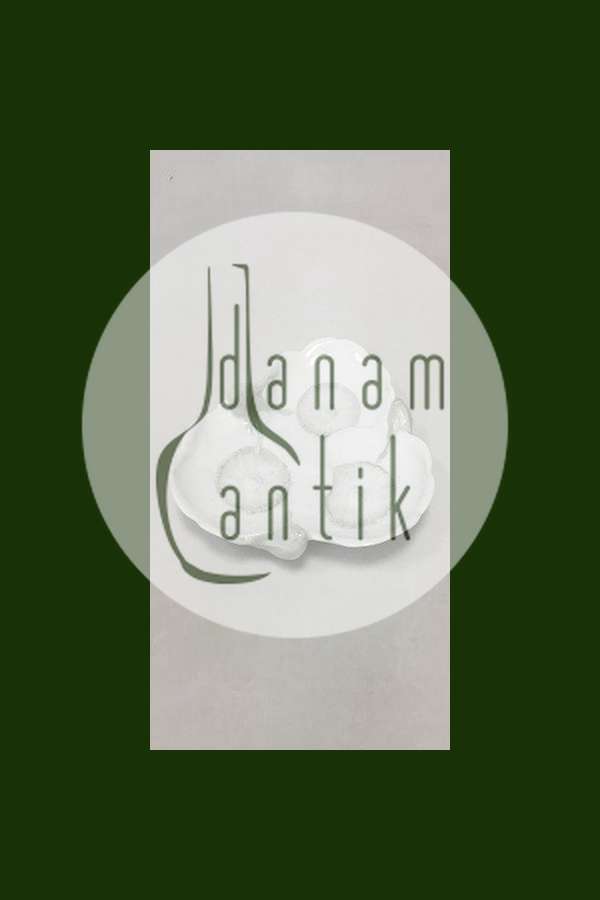 Royal Copenhagen Art Nouveau flad skål af Arnold Krog