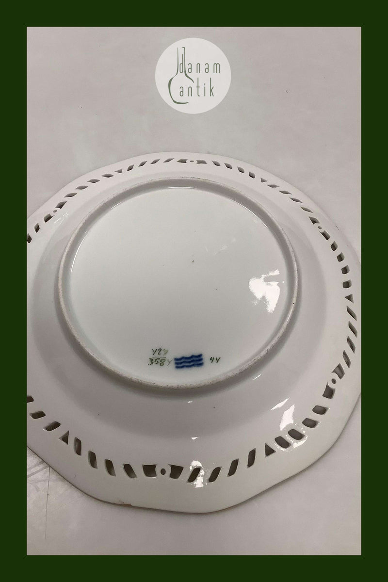 Royal Copenhagen Flora Danica Frugttallerken No 429/3584