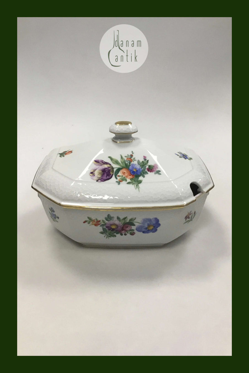 Royal Copenhagen Saxon Flower Light Bee Cell Tureen No 493/2059