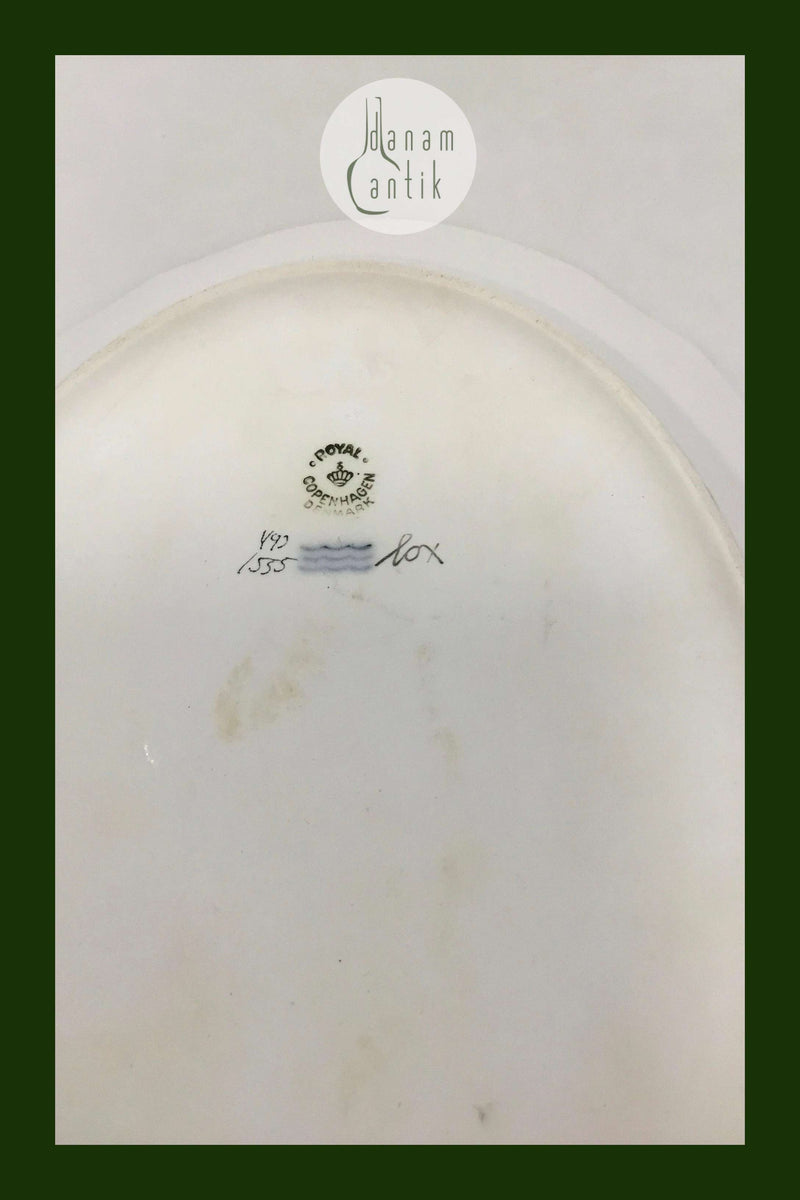 ロイヤルコペンハーゲン サクソンフラワーライトオーバルディッシュ No1555寸法 31 cm (12 13/64 in.)