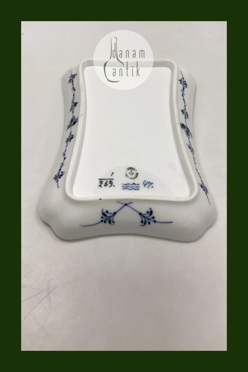 ロイヤルコペンハーゲン ブルーフルーテッドロングトレイ No 269