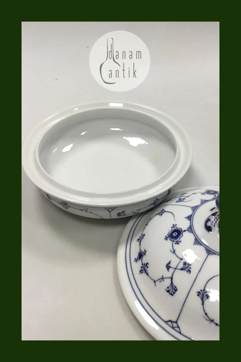 Royal Copenhagen Musselmalet Riflet Lågskål No 397