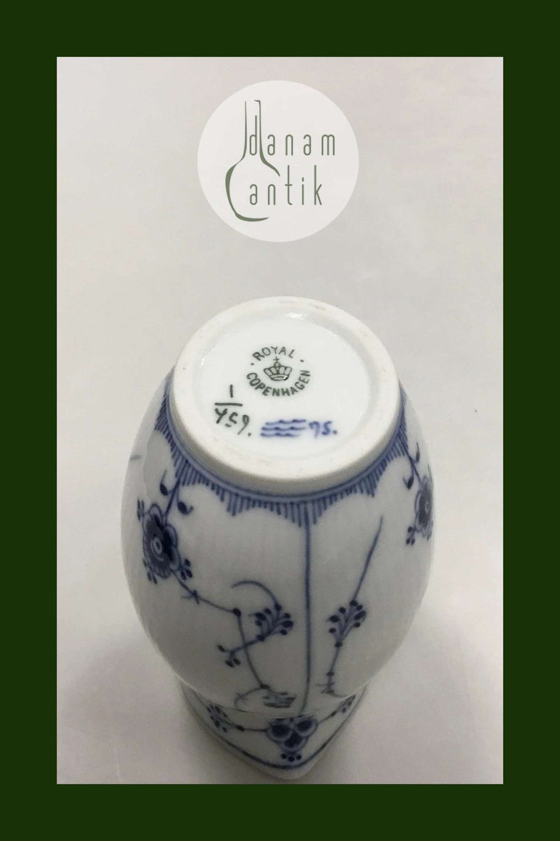 Royal Copenhagen Musselmalet Riflet Stor Flødekande No. 459