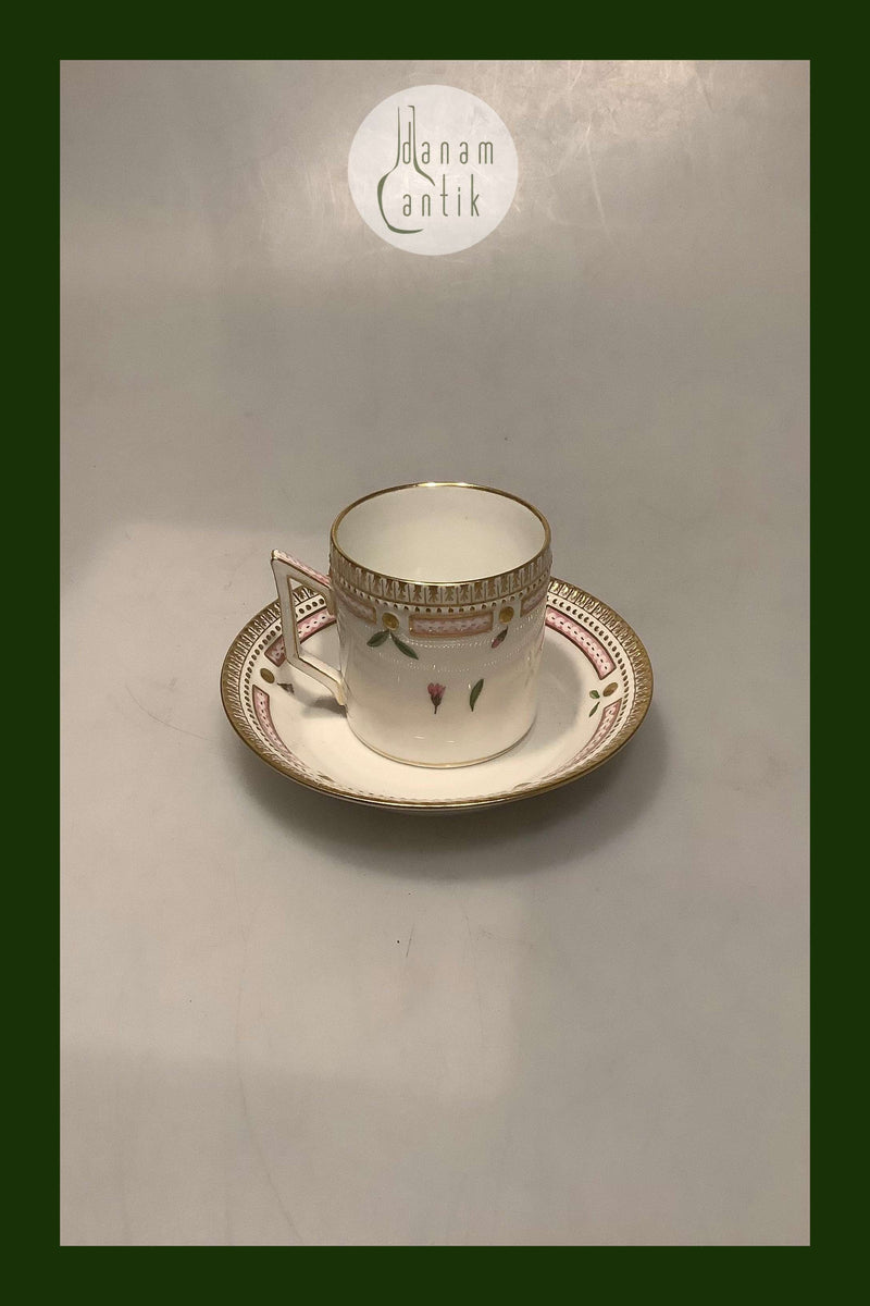 Royal Copenhagen Flora Danica Chokoladekop No 20/3512
