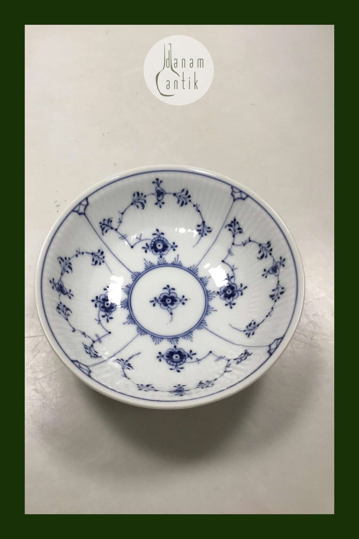 ロイヤルコペンハーゲン ブルーフルーテッドボウル No 290