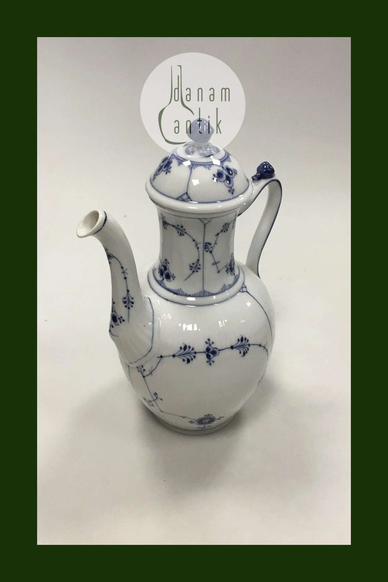 Royal Copenhagen Musselmalet Riflet Kaffekande No. 48