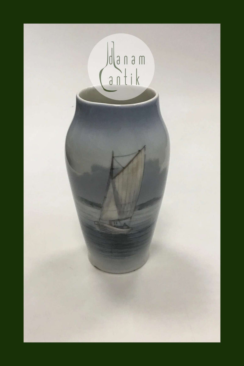 Royal Copenhagen Art Nouveau Vase No 2901/2037