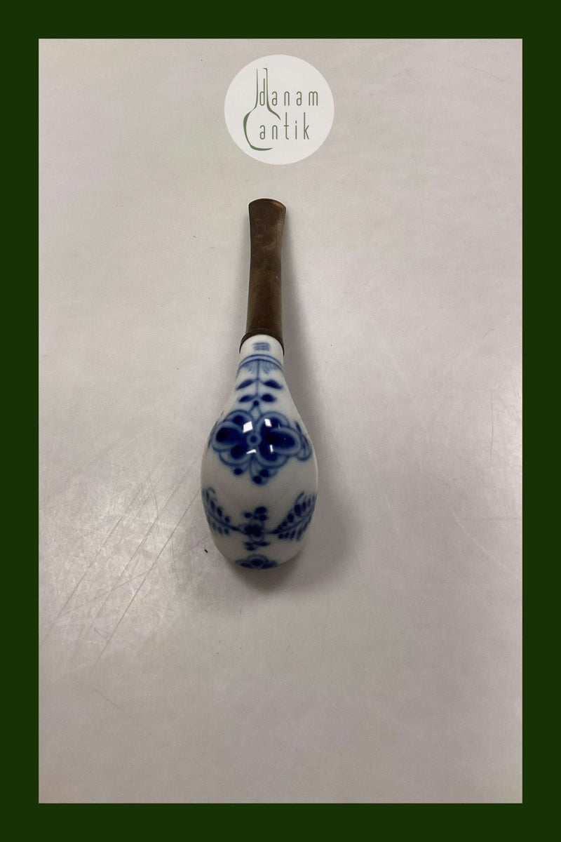 Royal Copenhagen Musselmalet Pibe