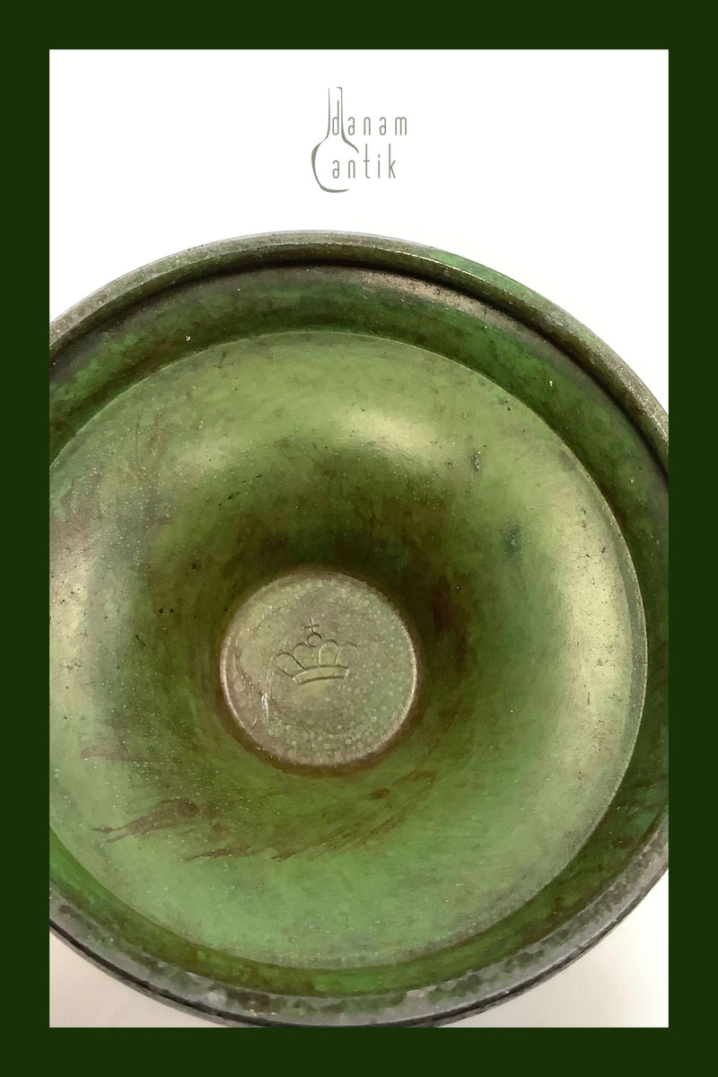 Et par Dansk små bronze stager med fulge motiv