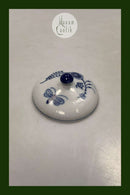 Royal Copenhagen Musselmalet Riflet Låg med Sommerfugl