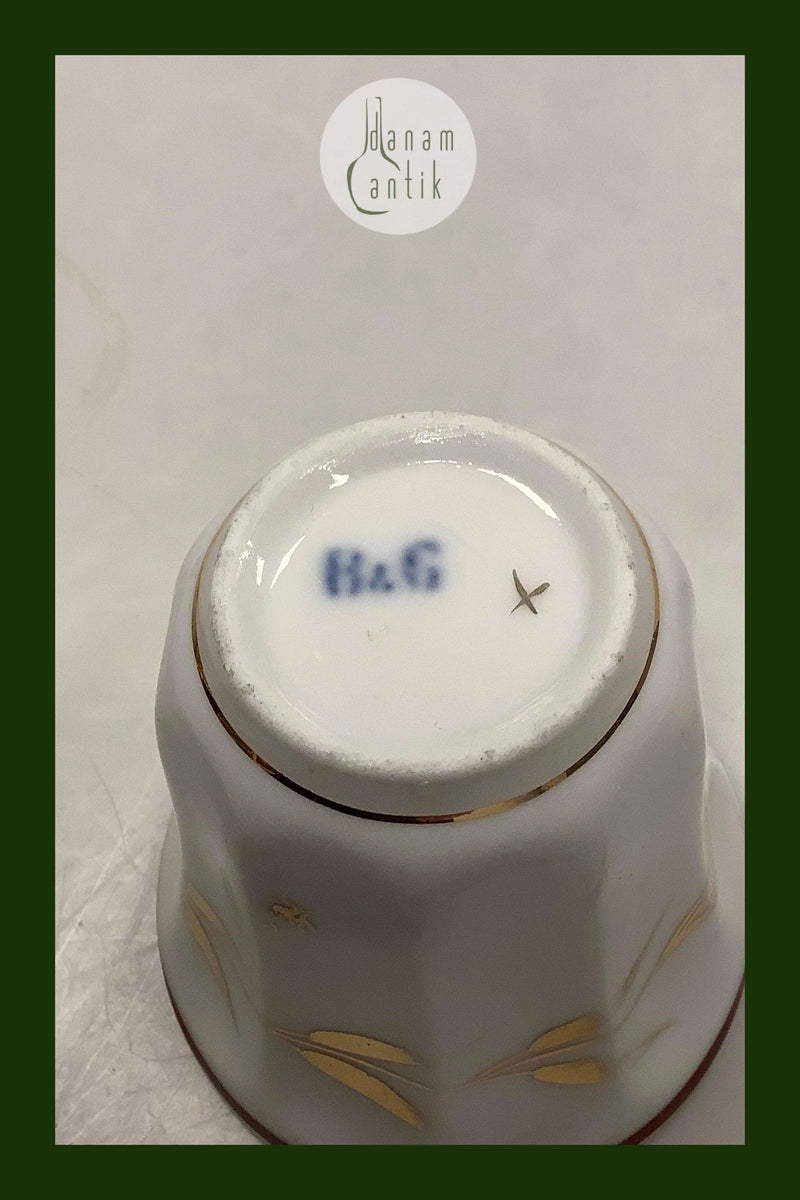 Bing og Grøndahl Gammel Kop med Guld Dekoration