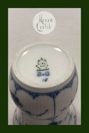 Bing和Grondahl的蓝漆Musselmalet Riflet花瓶