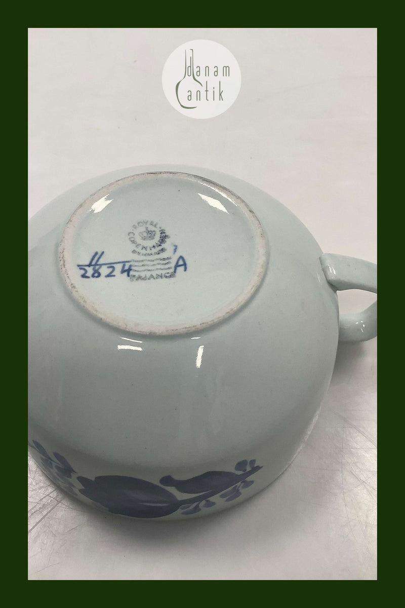 Royal Copenhagen Tranquebar Ny Form Thekop unden underkop No. 2824