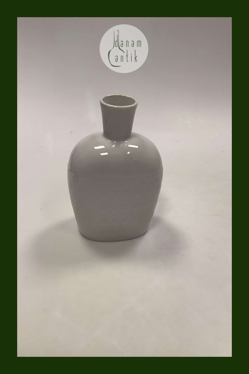 Bing og Grøndahl Blanc de Chine Vase / flaske