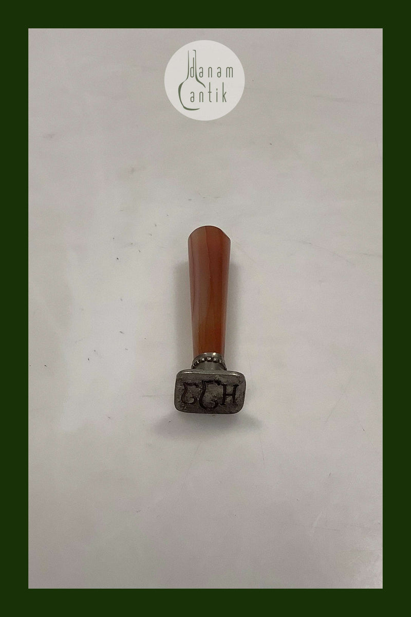 Signet med Agat Skaft