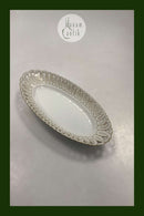 Bing and Grondahl Hartmann オーバル透かし彫りボウル 寸法 22.6cm x 10.5cm 小さな欠けが数ヶ所あります。