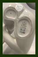 Bing &amp; Grondahl年轻女孩做头发的小雕像，编号2280