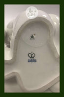 Royal Copenhagen Stor Figur af Johannes Hansen Pige med Barn No 3678