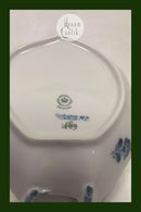 Royal Copenhagen Blå Blomst Svejfet Bladformet Asiet nr. 1599