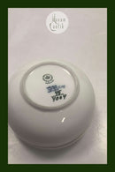 Royal Copenhagen Blå Blomst bonbonniere No 4004