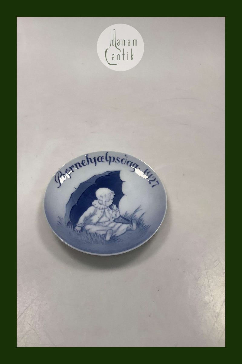 Royal Copenhagen Børnehjælpsdags Platte fra 1927