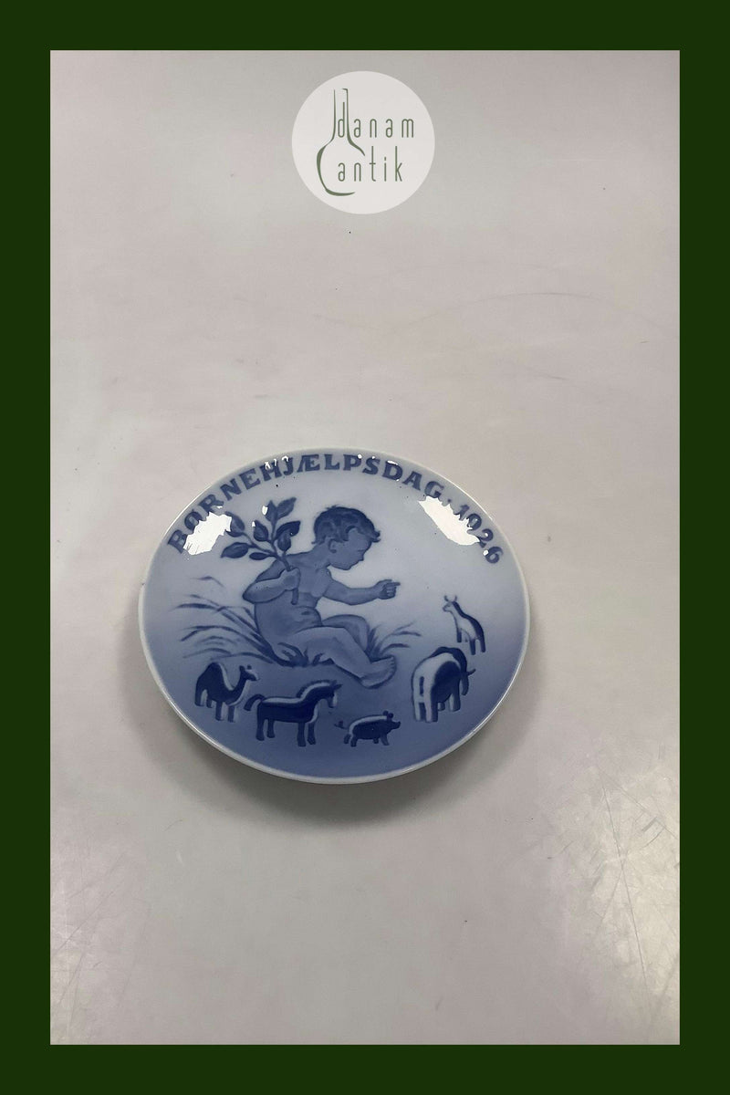 Royal Copenhagen Børnehjælpsdags Platte fra 1926