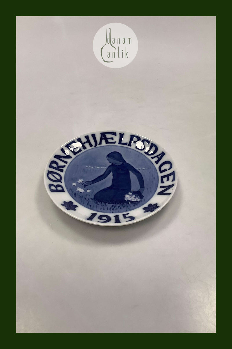 Royal Copenhagen Børnehjælpsdags Platte fra 1915