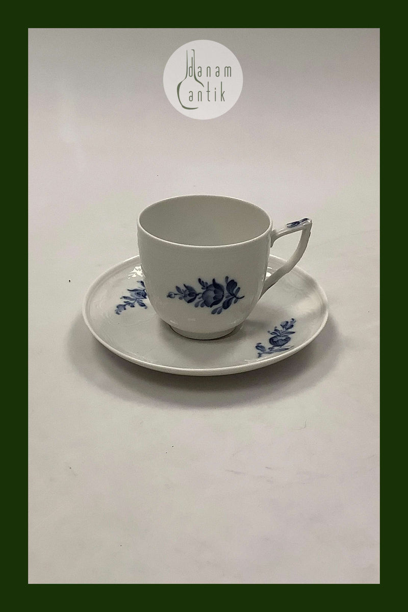 Royal Copenhagen Juliane Marie Kaffekop og Underkop No 12043