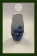 Lyngby Porzellanvase mit Blumenmotiv Nr. 101-2-35