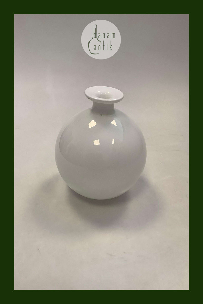 Holmegaard Carnaby Moderne Kuglevase i hvid