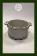 Bing og Grøndahl Stentøj Columbia Låggryde uden låg No 405.  Måler  24 cm / 9 29/64 inch