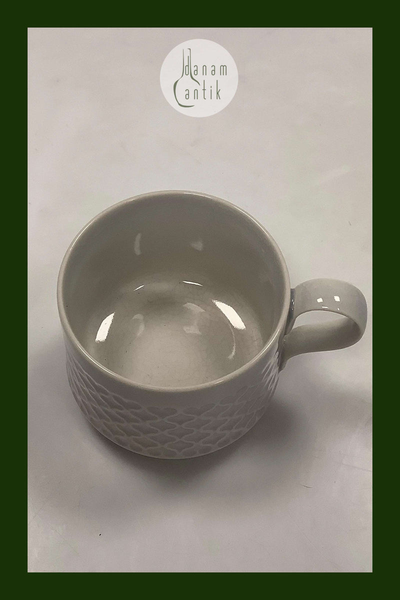 Bing和Grondahl/Kronjyden炻器白色糖果咖啡杯No 305