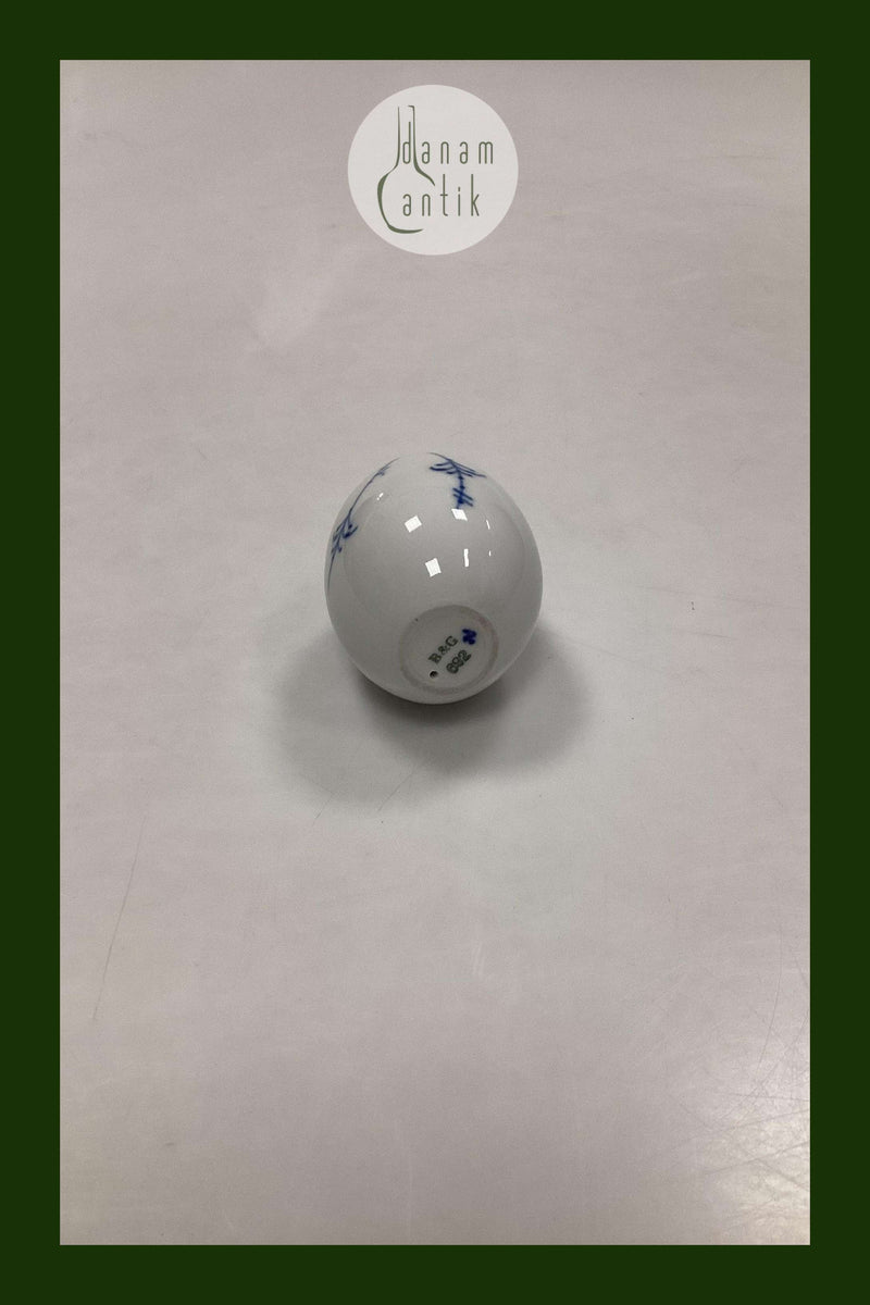 Bing og Grøndahl Blåmalet Musselmalet Æg No. 692