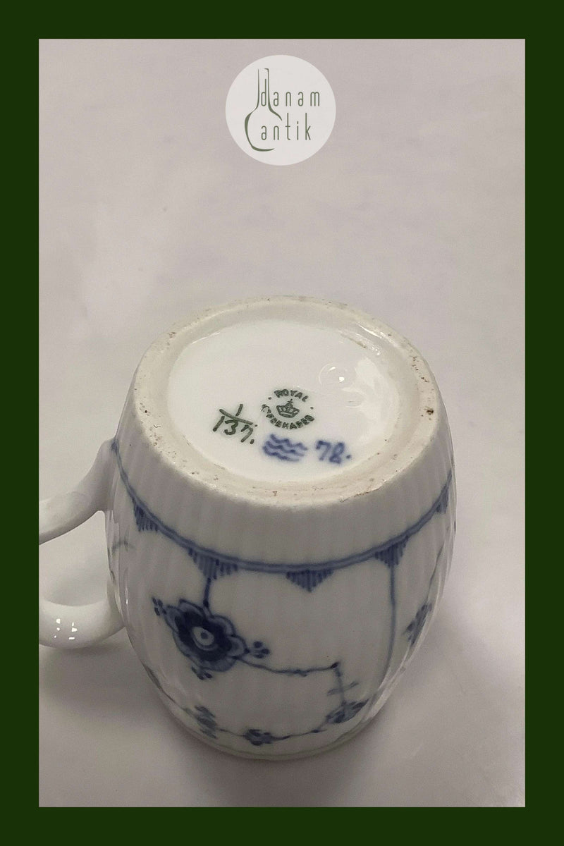 Royal Copenhagen Musselmalet Riflet Sennepskrukke uden låg No. 137