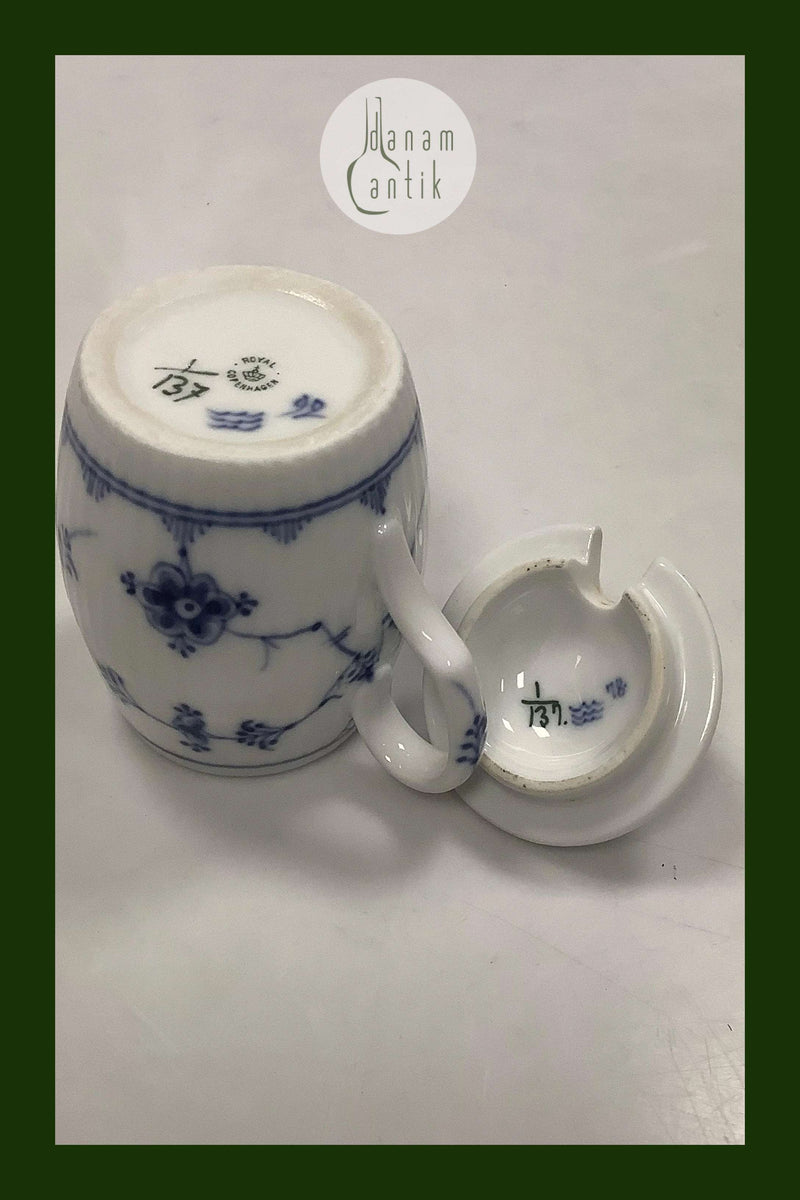 Royal Copenhagen Musselmalet Riflet Sennepskrukke med låg No. 137