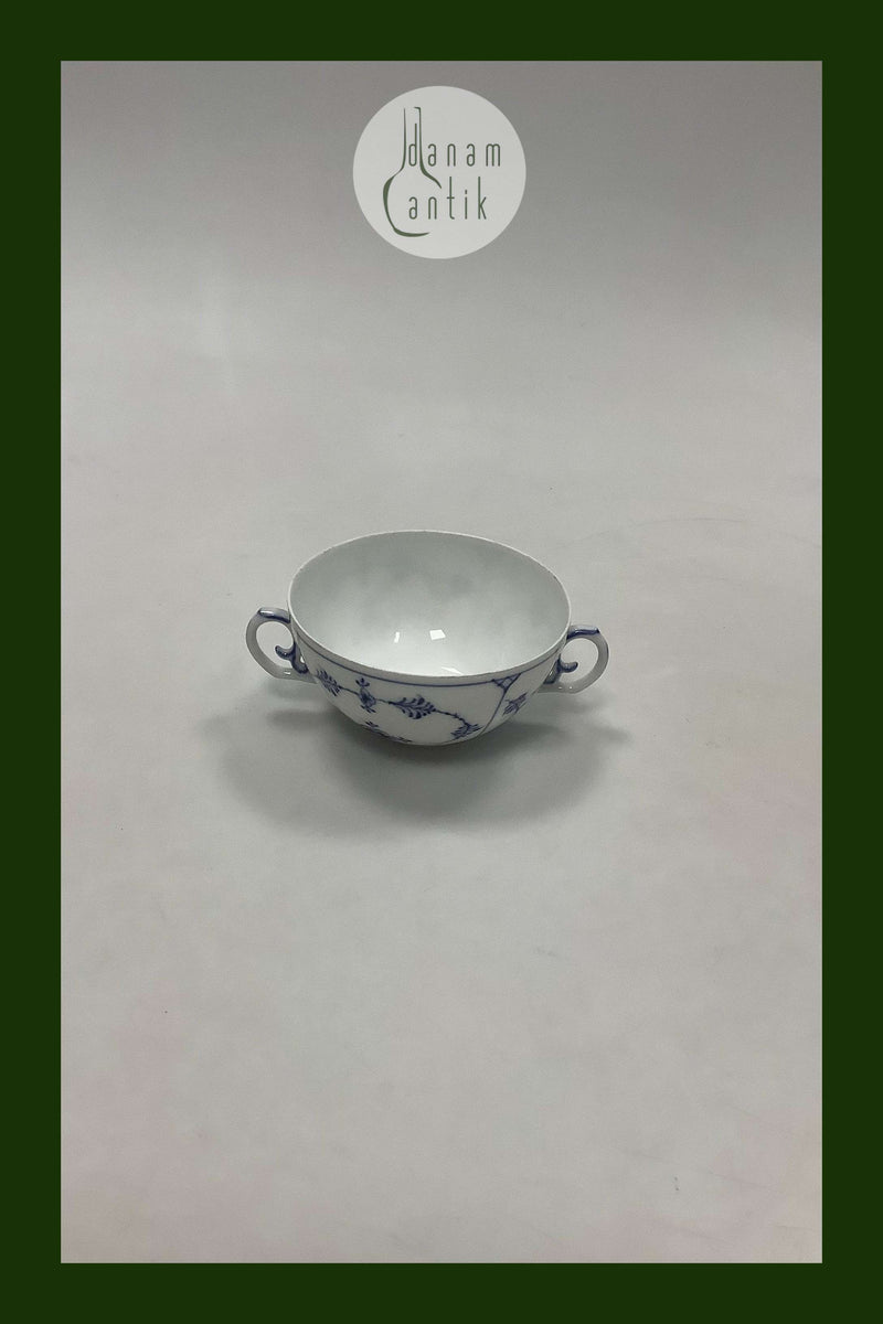 Royal Copenhagen Musselmalet Riflet Bouillon Kop No 87